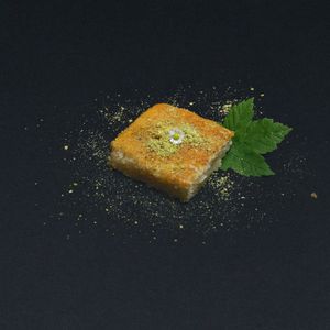 Vegan Persian Baklava 🍰 at Fari's in Ljubljana