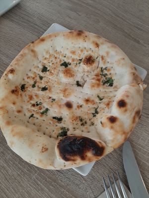 Garlic nan bread at Spice Garden in Sitges