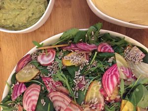 Salade cru aux deux betteraves at Yem'a Paris in Paris