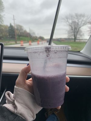 Purple haze smoothie (Straw my own🙃) at Healthy Harvest Urban Farms & Cafe in Rock Island