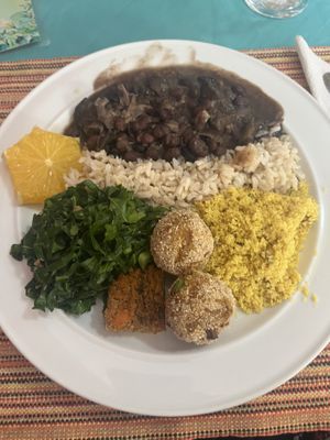 Feijoada vegana no buffet aos sábados   at Ser-Afim Restaurante Natural in Maceio