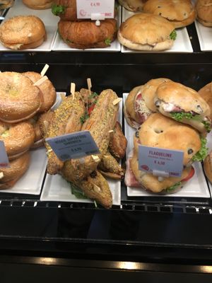 Vegan sandwich  at VIE - Daily Roast - T2 in Schwechat