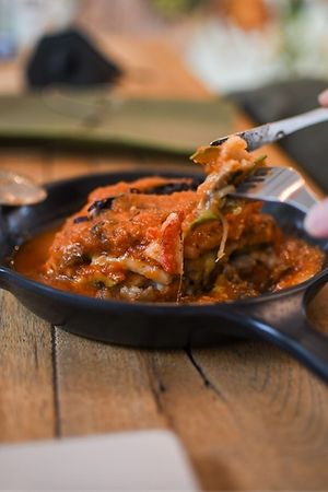 Lasagna vegana

Vegan Lasagna at La Otilia in Mexico City