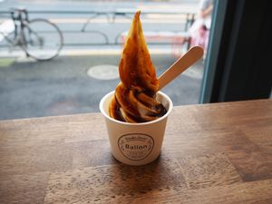 caramel vanilla  at Ballon in Tokyo