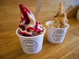 Raspberry soft serve, Kinako soft serve at Ballon in Tokyo