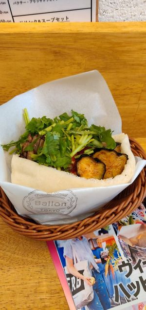 Tasty at Ballon in Tokyo