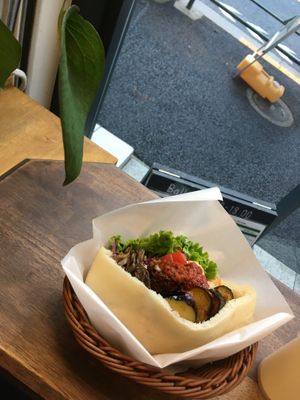Falafel sandwich  at Ballon in Tokyo