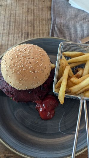  at Klatrekafeen in Henningsvaer