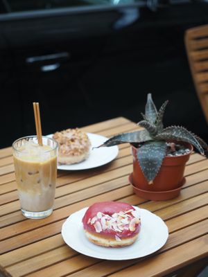 Vegan and non-vegan donuts at Donut Shop in Prague