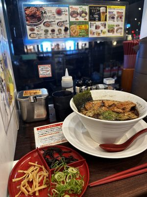 Vegan garlic oil ramen with soy meat   at Kyushu Jangara Ramen - Harajuku in Tokyo