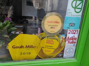 Awards at Annadata in Saint-malo