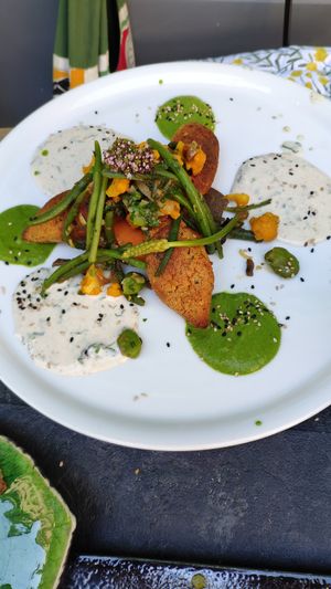 Falafels à la patate douce et carottes au four at Annadata in Saint-malo