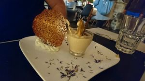 compote pomme gingembre, tuile de sésames  at Annadata in Saint-malo