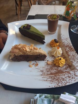 Le dessert vegan at Annadata in Saint-malo