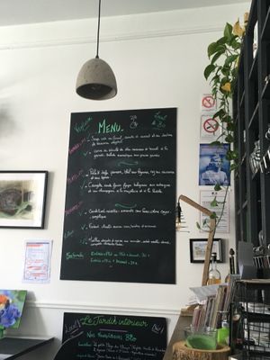 Inside view at Annadata in Saint-malo