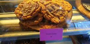 Cookie at Handsome Her in Brunswick