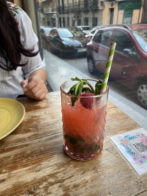 Las bebidas son deliciosas at Superchulo in Madrid