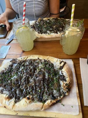 The vegan truffle Pizza - 100% recommend  at Superchulo in Madrid