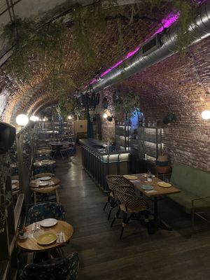 Parte de abajo  at Superchulo in Madrid