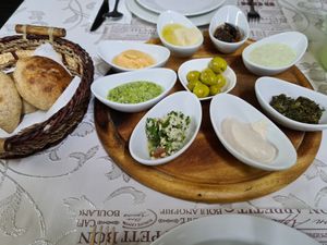 Starters at El Galil in Amirim