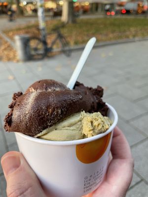 Bitter chocolate and pistachioo  at Eiscafe Venezia in Dresden