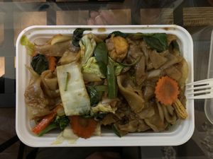 Drunken Noodle with Vegetables and Mock Duck (Tofu) at Thai Hut - Food Stand in Yonkers