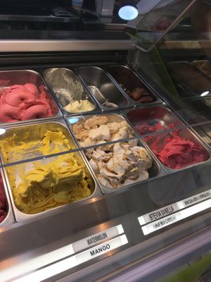 Vegan ice creams at E Cosi Gelateria in Paphos