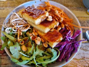Tamari bowl at Buddha Bowl Cafe in Newtown
