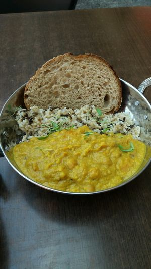 curry chick peas on bed of brown rice at Buddha Bowl Cafe in Newtown