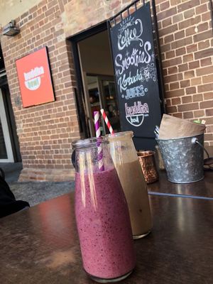 Berry smoothie and Cacoa smoothie at Buddha Bowl Cafe in Newtown