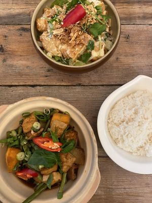 Tofu in sweet sauce with rice, cold rice noodles with tofu  at Chum Chay in Cologne