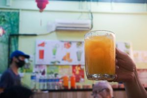 mango juice at Evergreen Vegetarian House 长青素食之家 in Penang