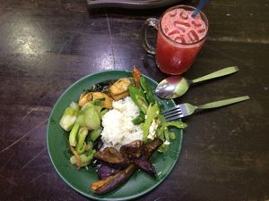 lunch at Evergreen Vegetarian House 长青素食之家 in Penang