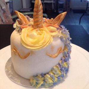 Mini unicorn cake.. at Vegangela Rose Cakes in Cwmllynfell