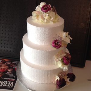 Wedding cake at Vegangela Rose Cakes in Cwmllynfell