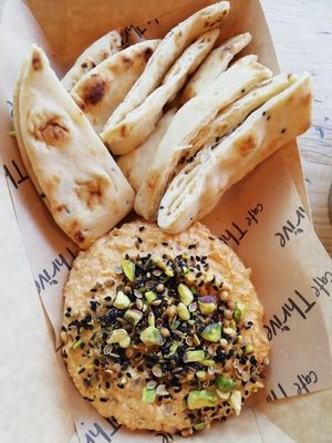 Halloween special: pumpkin hummus & flatbread at Cafe Thrive in Southampton