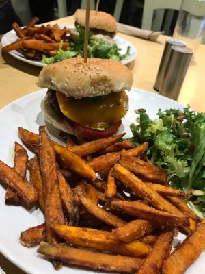 The ‘meaty’ burger at Cafe Thrive in Southampton