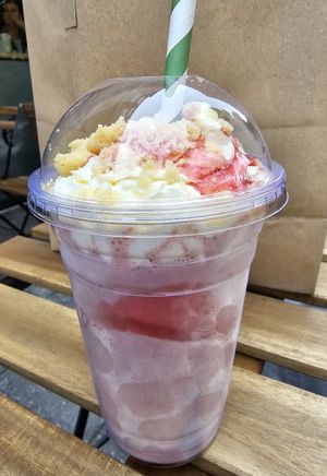 Strawberry shortcake shake at Cafe Thrive in Southampton