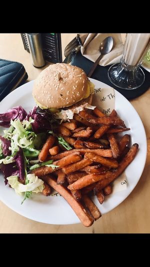 “Chicken” seiten burger and sweet potato chips at Cafe Thrive in Southampton