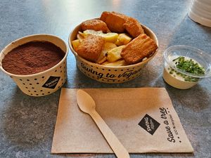 Tiramisu, Vish & Chips at Swing Kitchen - Kaiserfeldgasse in Graz
