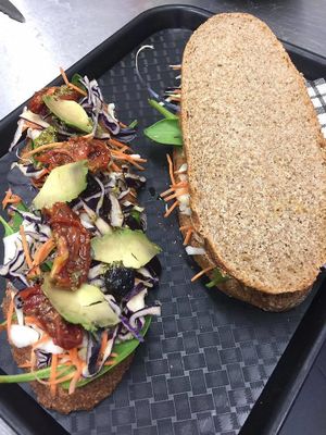 Vegan sandwich at Le Fournil de Mon Père in Annecy-le-vieux