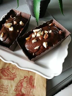 Vegan brownies at Le Fournil de Mon Père in Annecy-le-vieux