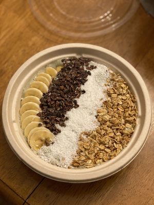 So-Mint Bowl at Juicilicious in Salem