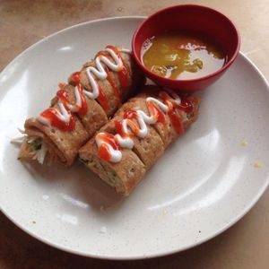 Salad roll (vegetarian) at San San in Kuala Lumpur