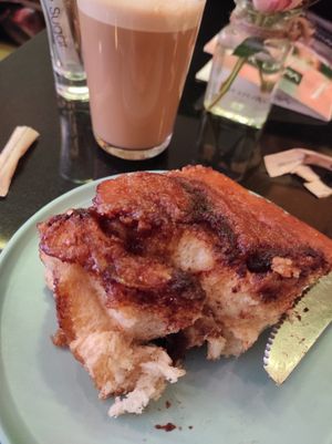 Cinnamon roll at Veginity in Dublin