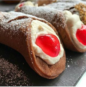 Cannoli at Veginity in Dublin