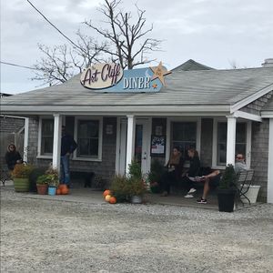 Front at Art Cliff Diner in Vineyard Haven