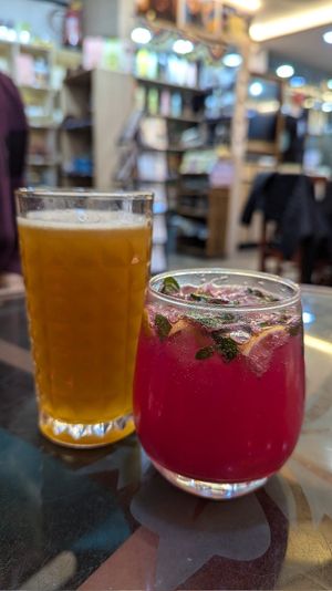 Ice tea passion fruit and strawberries lemonade at Sheroes Hangout in Agra