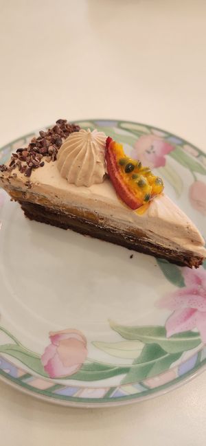  at Comptoir Veggie in Paris