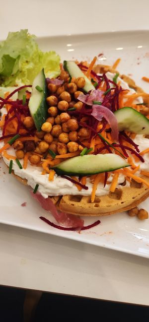  at Comptoir Veggie in Paris